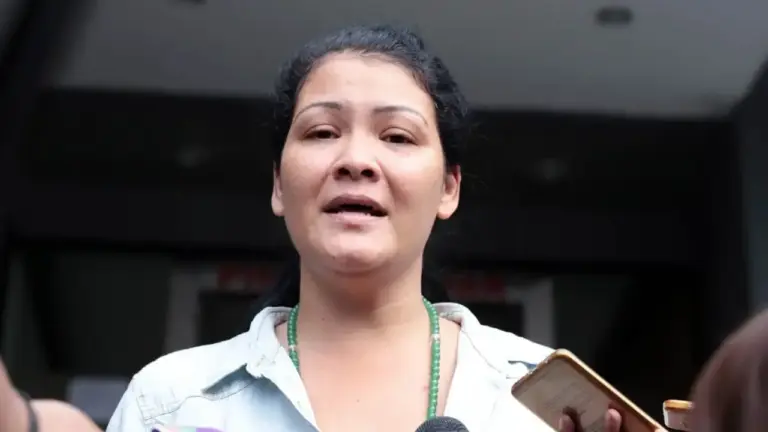 Profil Melanie Subono Cucu Habibie Yang Mengawal Pengasuhan Anak Ruben Onsu